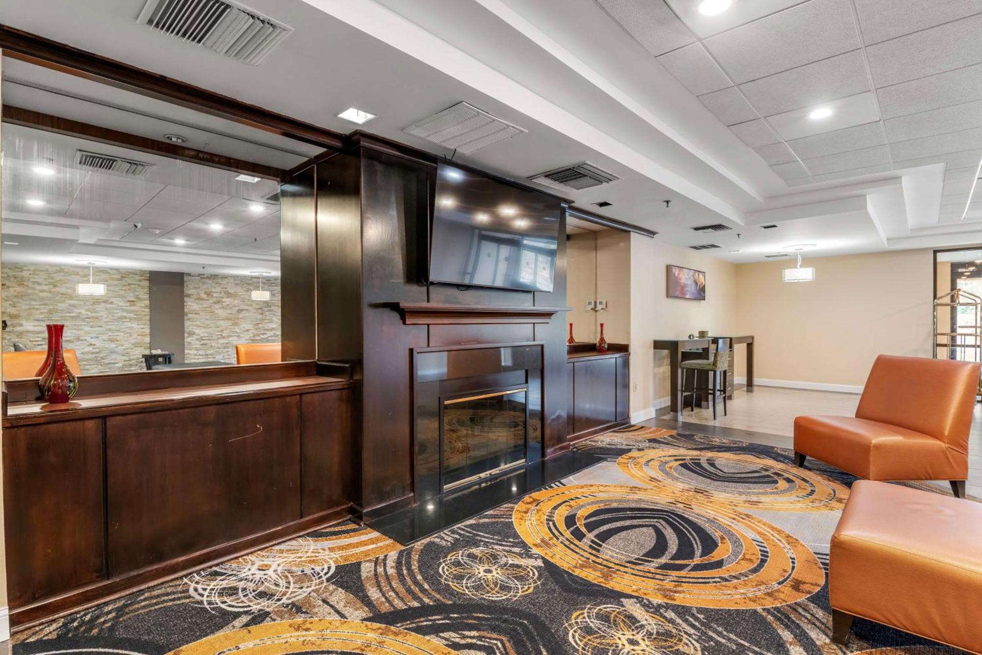 Red Lion Hotel Шарлотт Екстер'єр фото